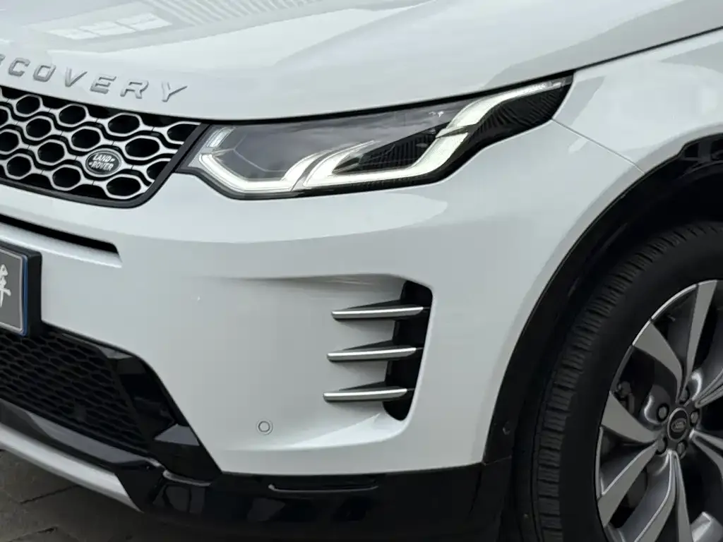 Land Rover Discovery Sport — фото 4