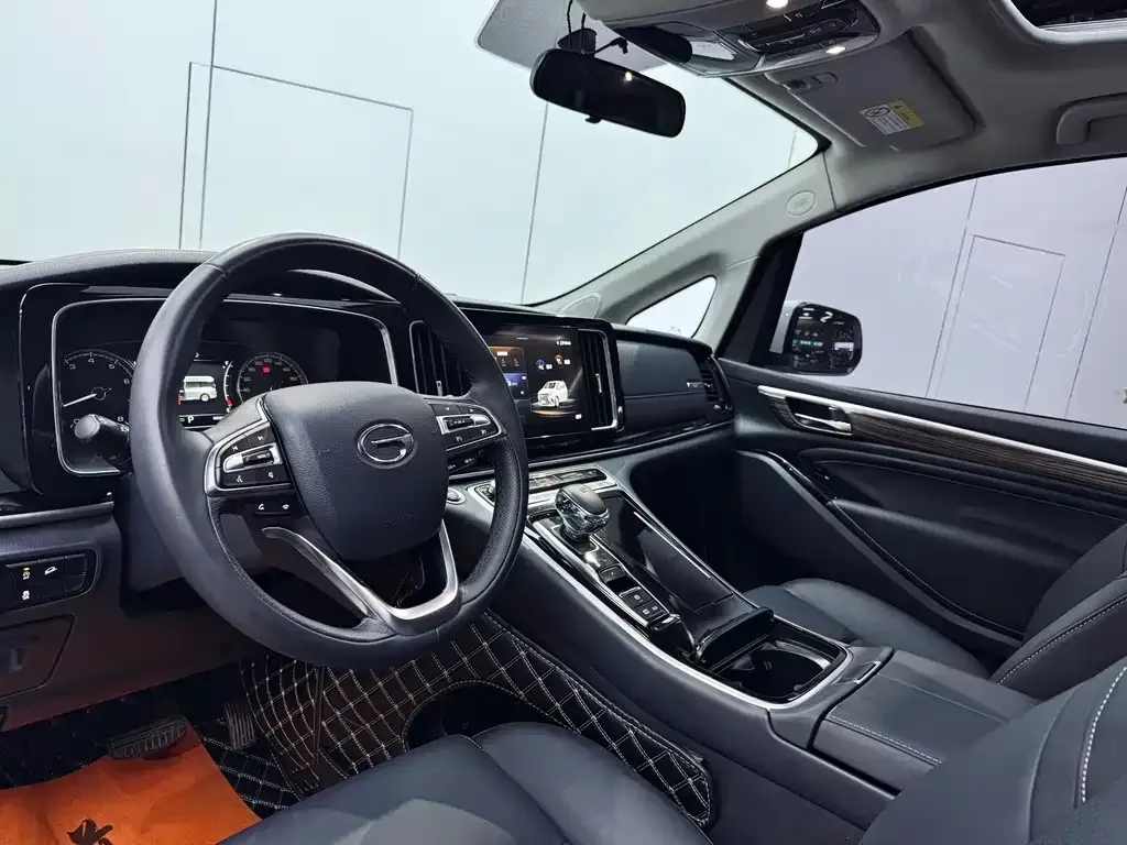 GAC Motor Trumpchi M8 — фото 9