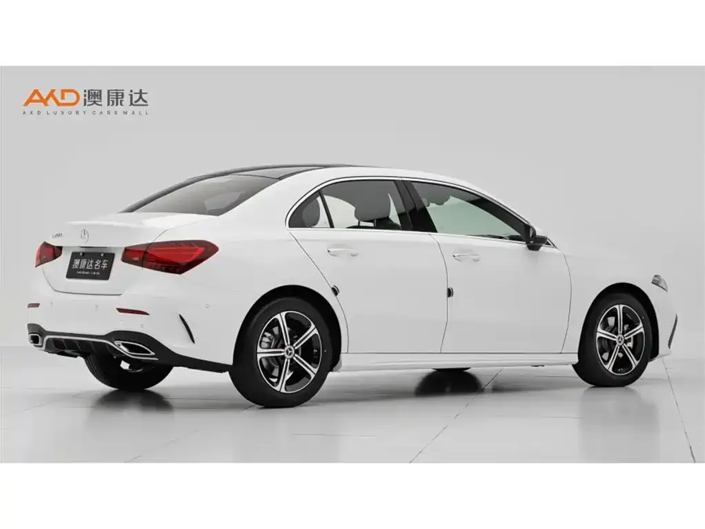 Mercedes-Benz A-Class — фото 10