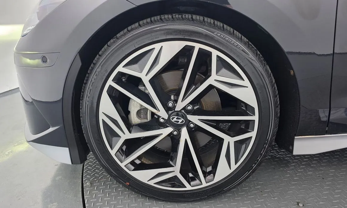 Hyundai Ioniq6 — фото 9