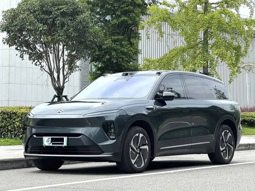 NIO ES8 — фото 1