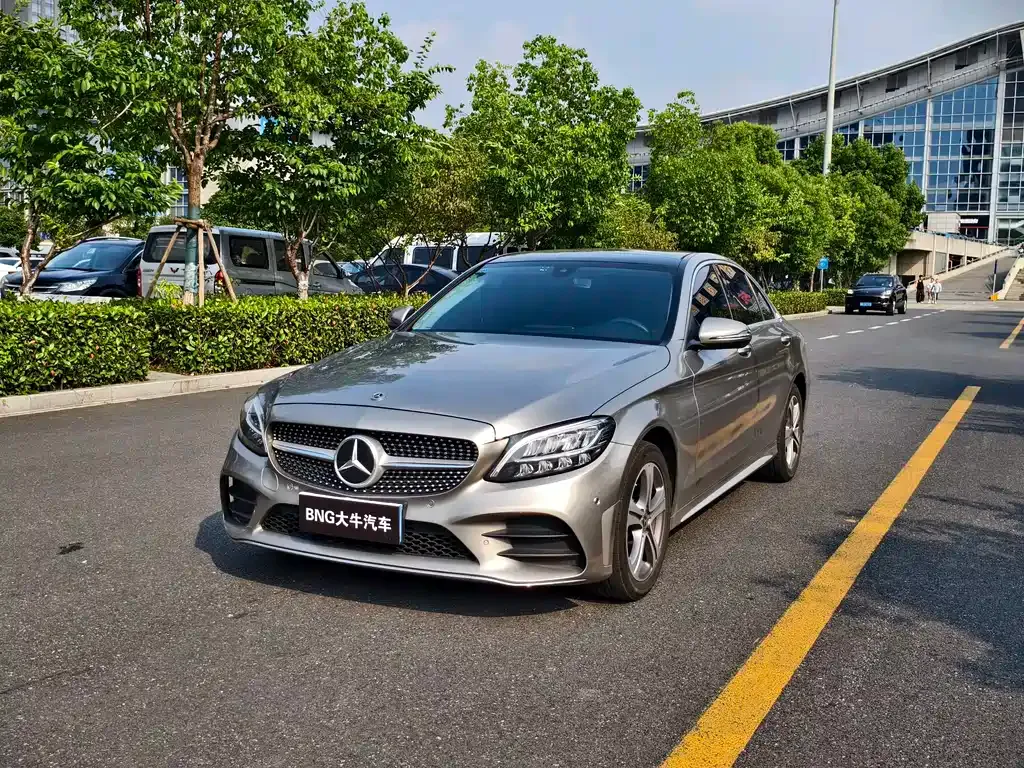 Mercedes-Benz C-Class — фото 1