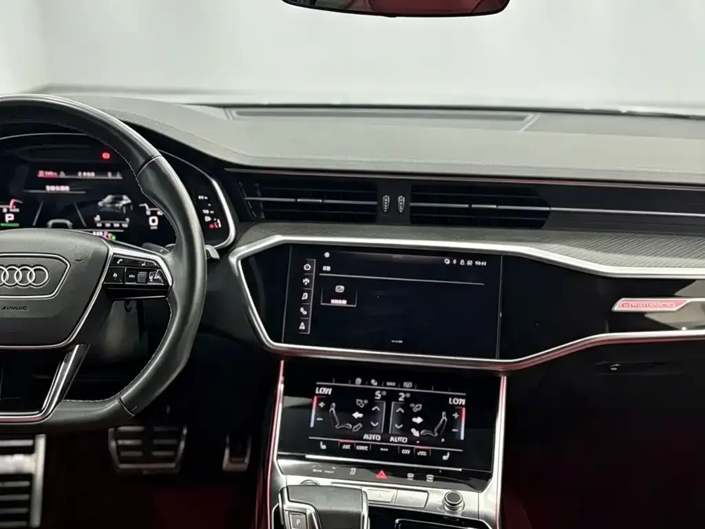 Audi A7L — фото 10