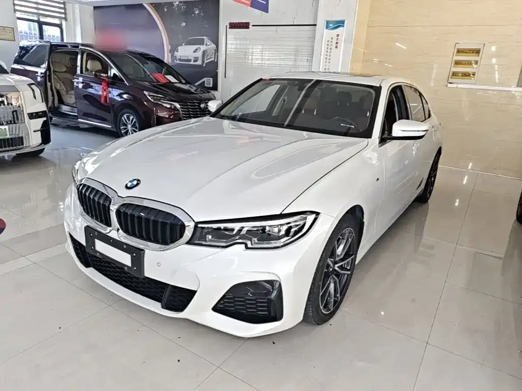 BMW 3 Series — фото 1