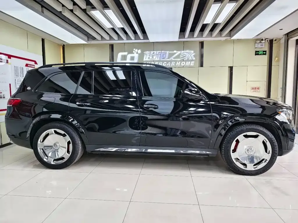 Mercedes-Benz GLS — фото 4