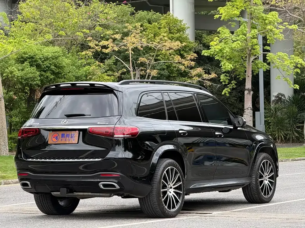 Mercedes-Benz GLS — фото 6