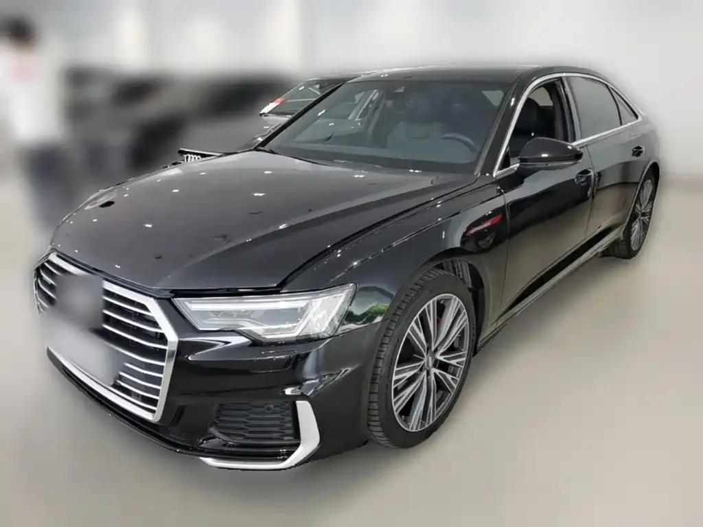 Audi A6L — фото 1