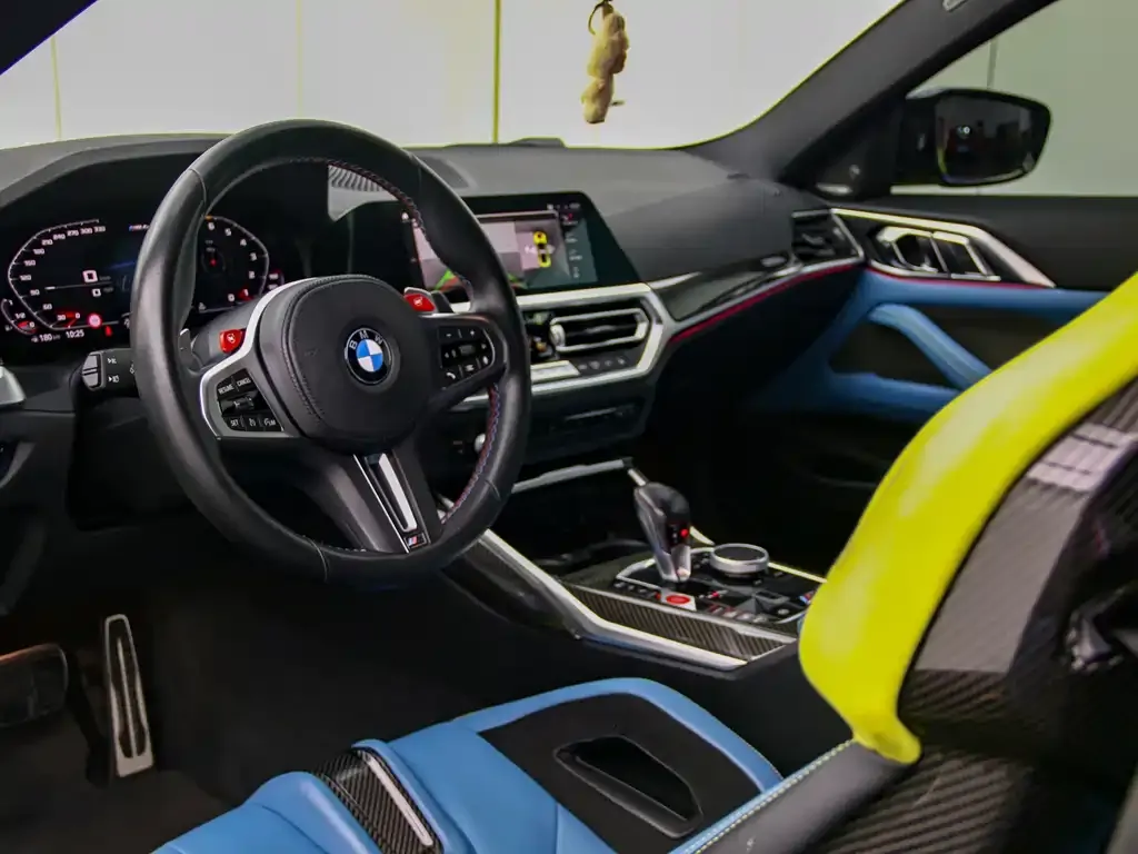 BMW M4 — фото 4