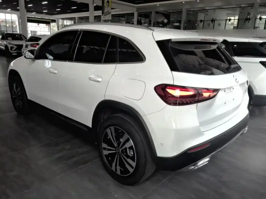 Mercedes-Benz GLA — фото 4
