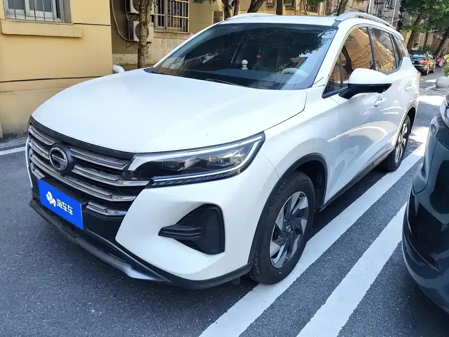 GAC Motor Trumpchi GS4 — фото 1