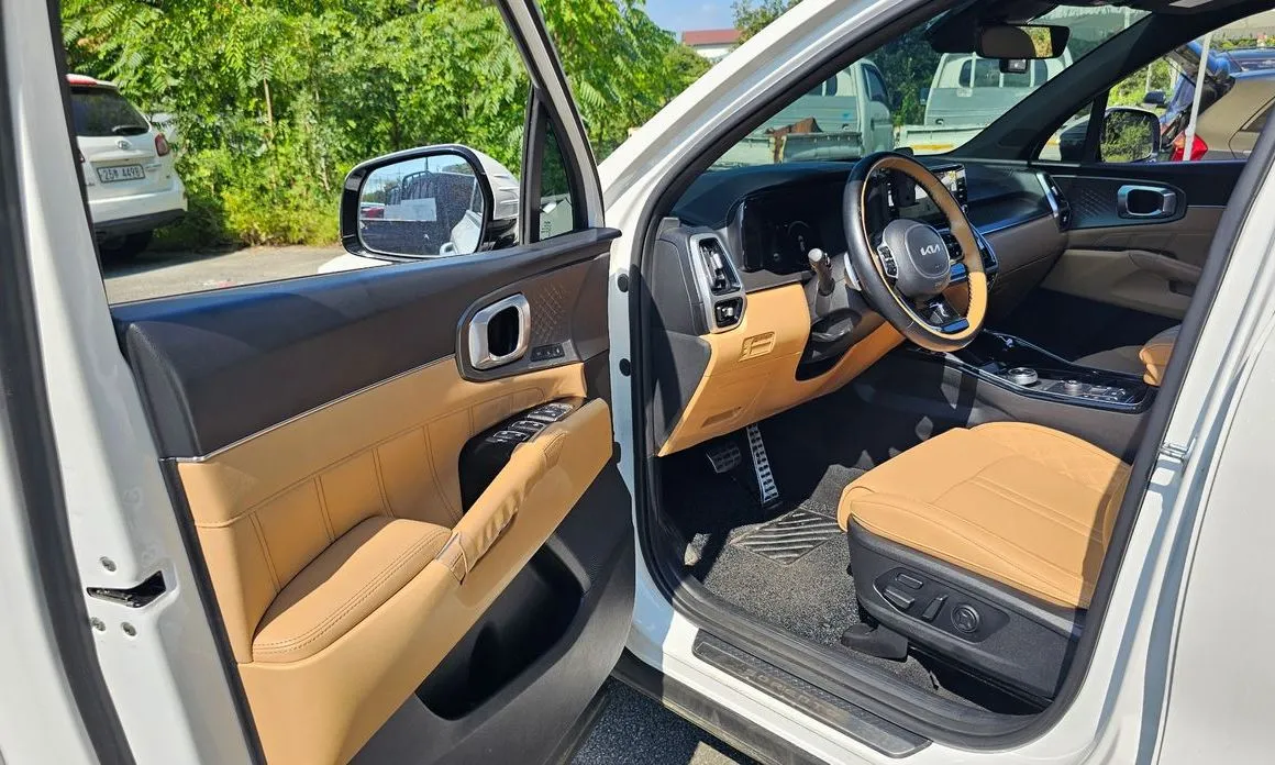 Kia Sorento — фото 7