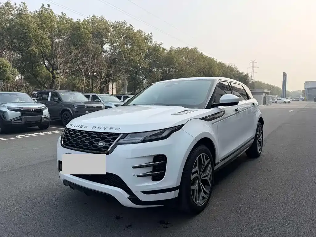 Land Rover Evoque — фото 1