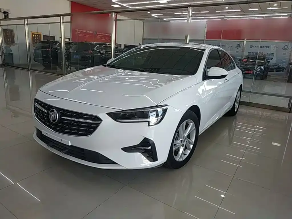 Buick Regal — фото 1