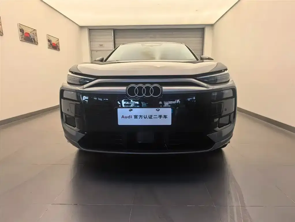 Audi Q6L e-tron — фото 4