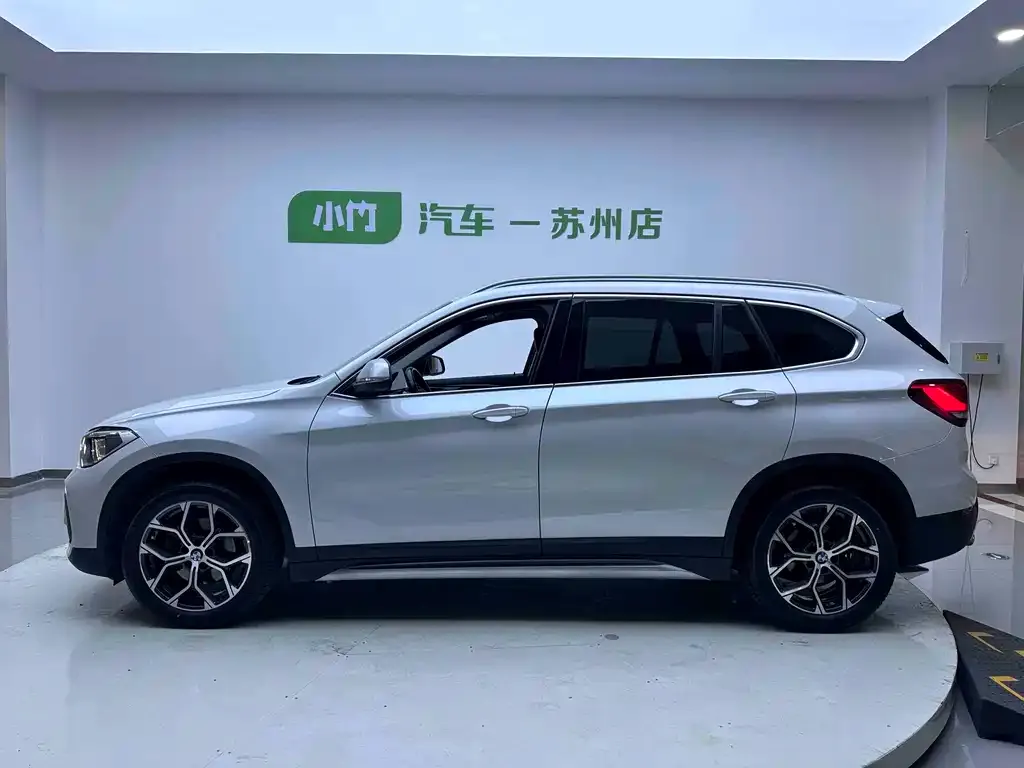 BMW X1 — фото 2