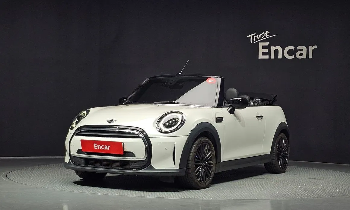 Mini Cooper Convertible — фото 1
