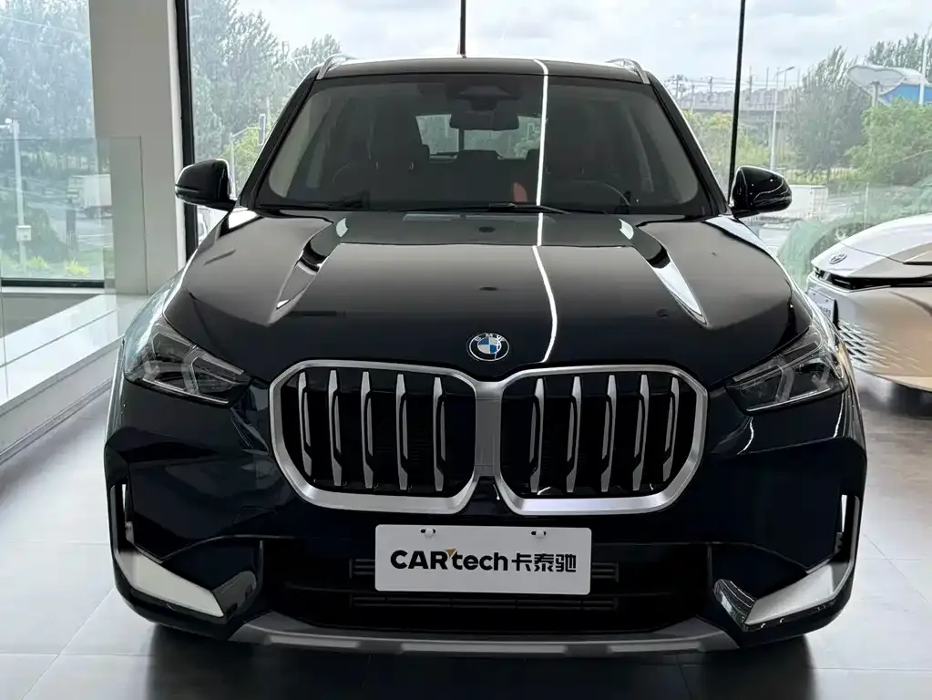 BMW X1 — фото 2