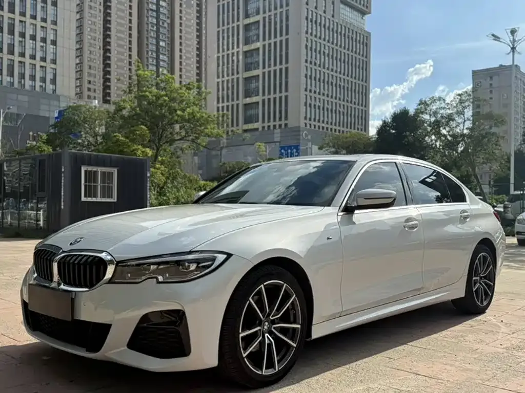 BMW 3 Series — фото 1