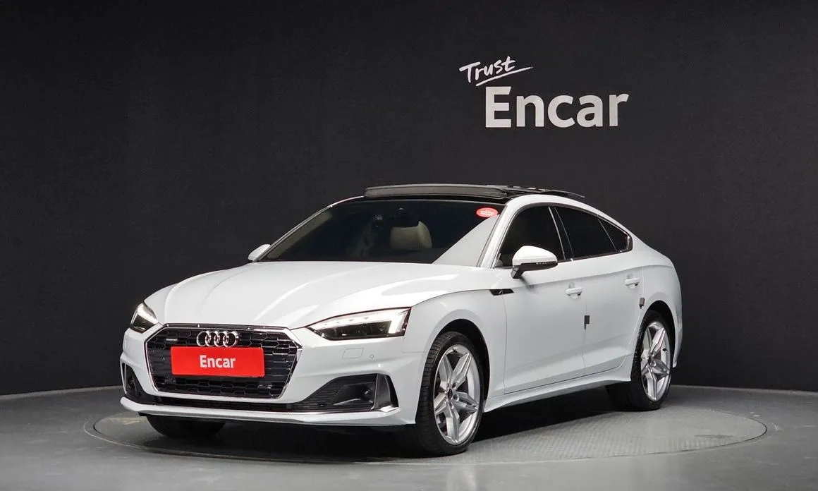 Audi A5 — фото 1