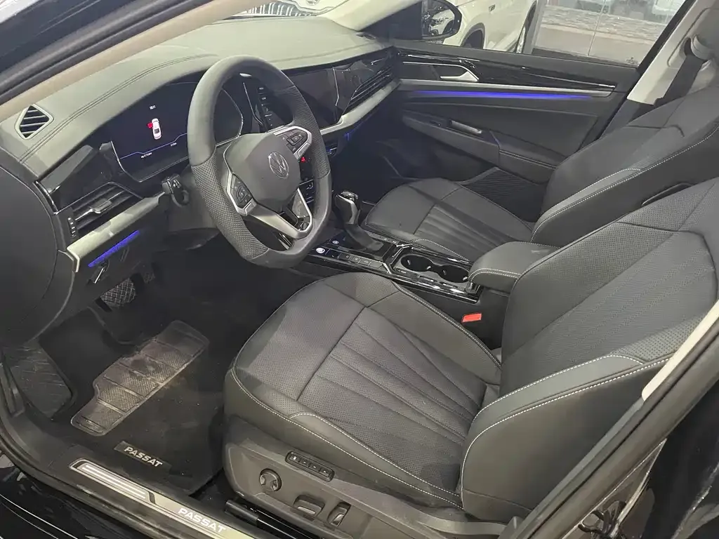 Volkswagen Passat — фото 7