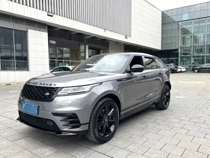 Land Rover Velar — фото 1