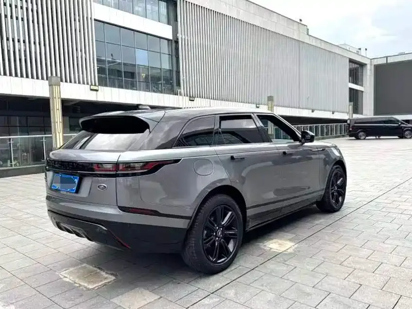 Land Rover Velar — фото 9