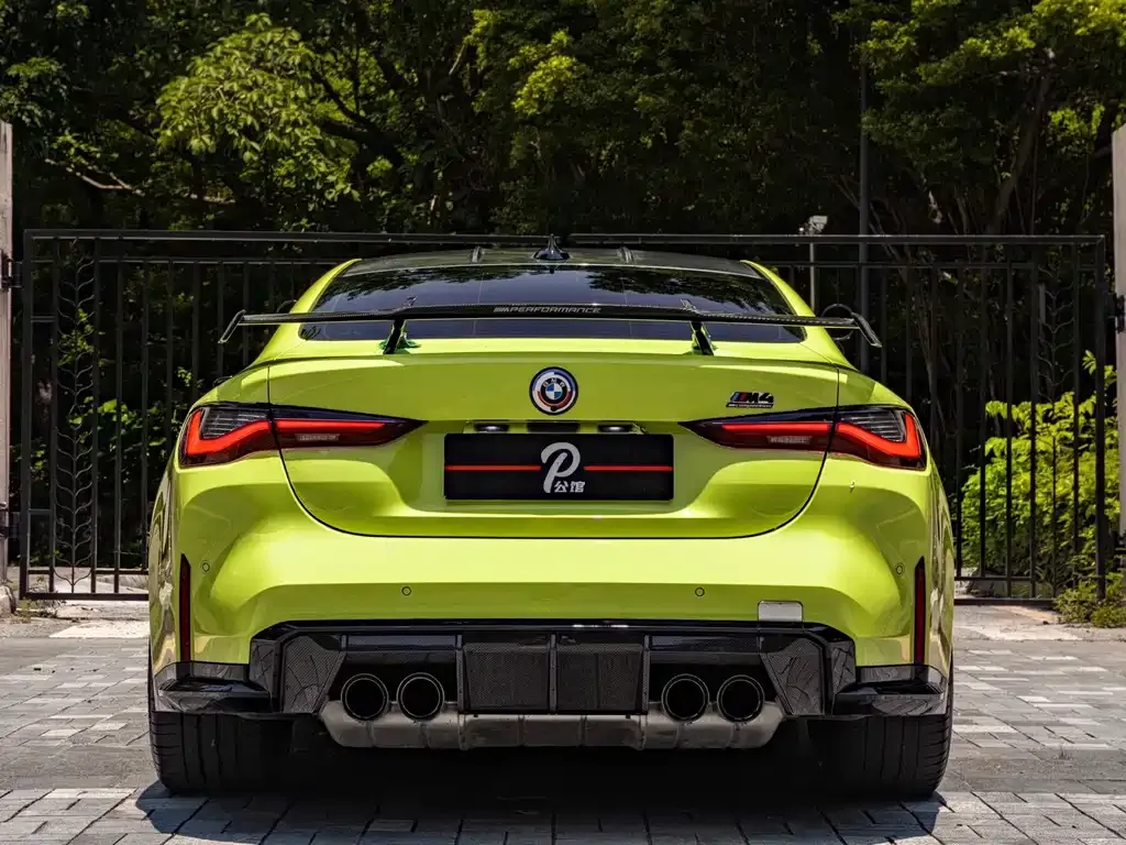 BMW M4 — фото 4