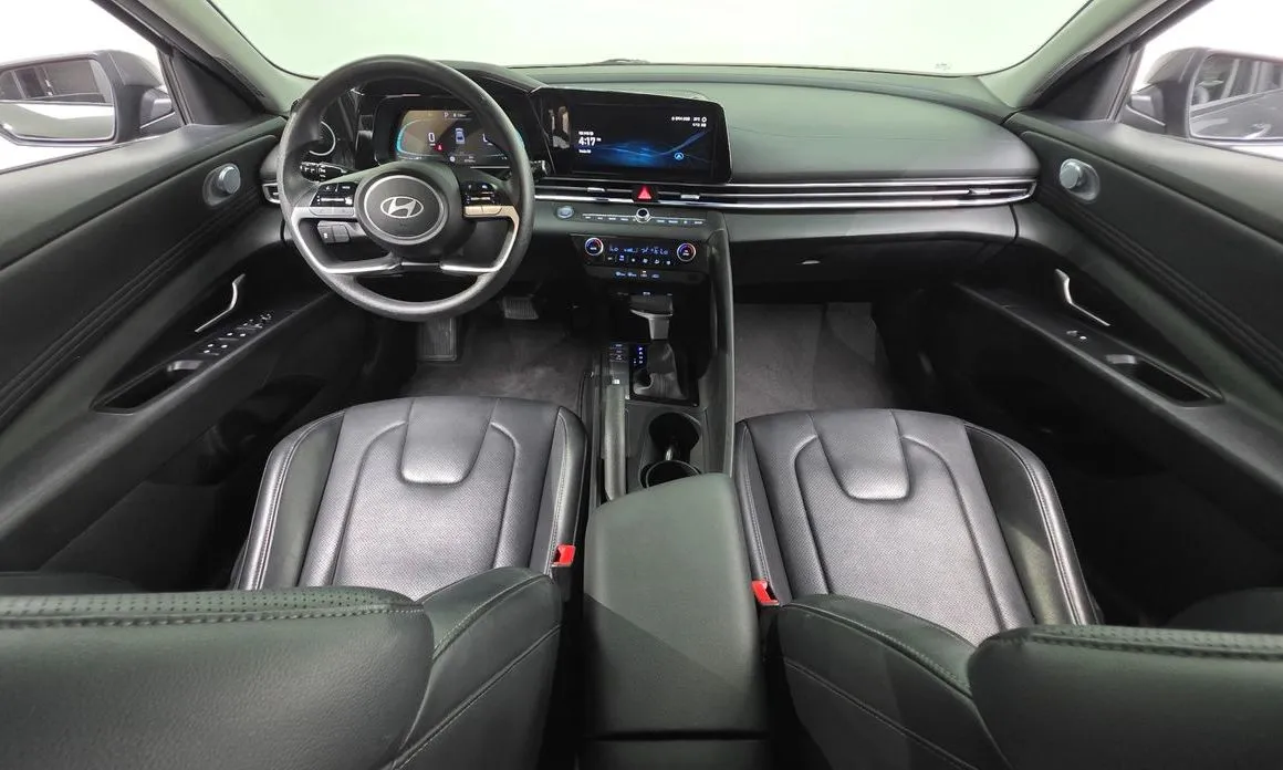 Hyundai AVANTE — фото 9