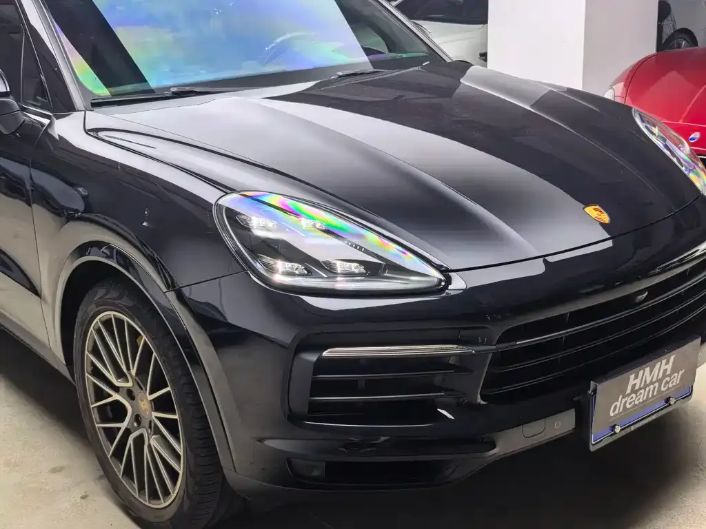 Porsche Cayenne — фото 10