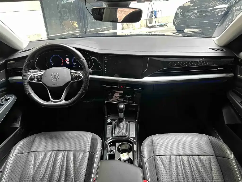 Volkswagen Passat — фото 5