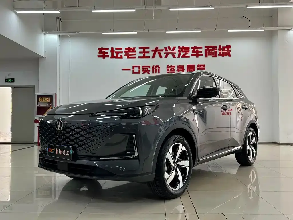 Changan CS55PLUS — фото 1