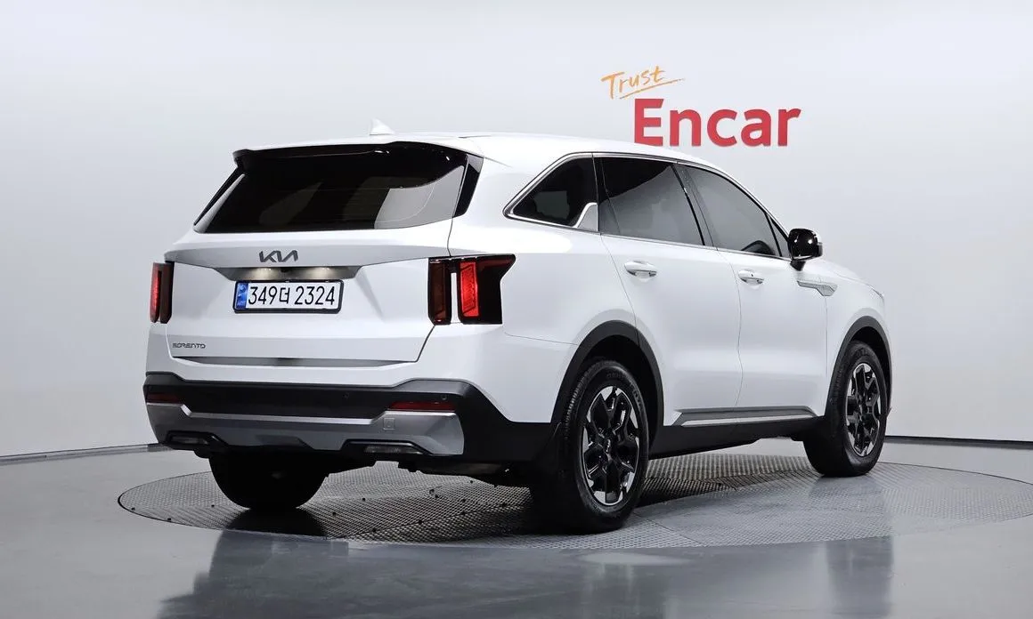Kia Sorento — фото 3