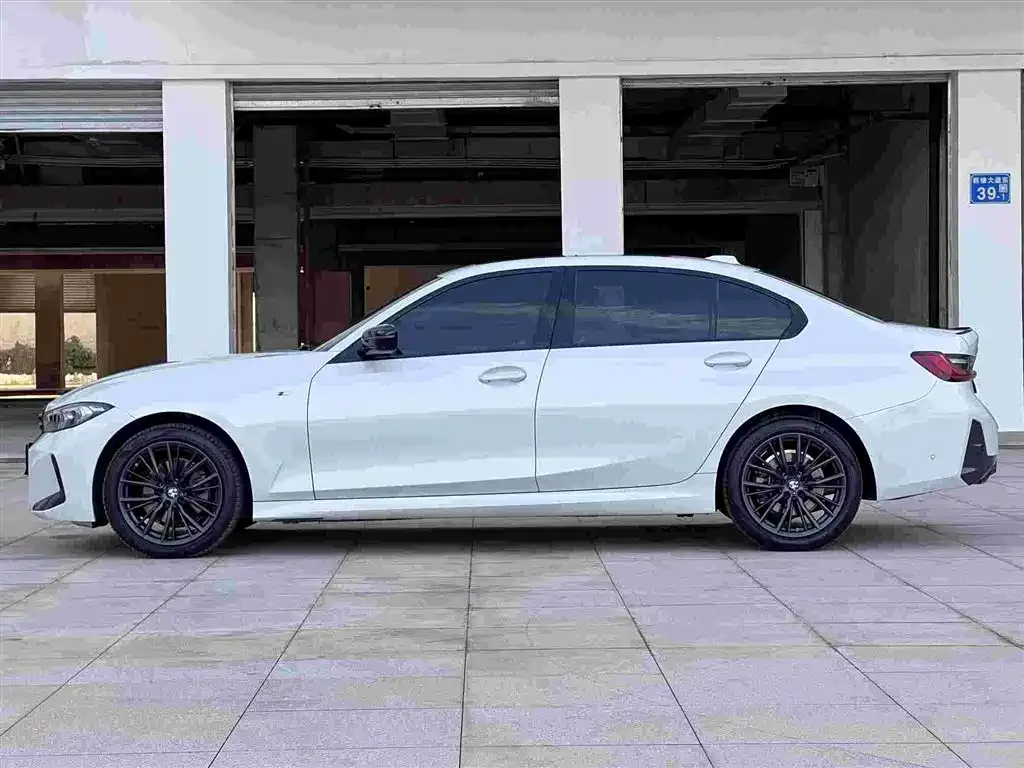 BMW 3 Series — фото 10