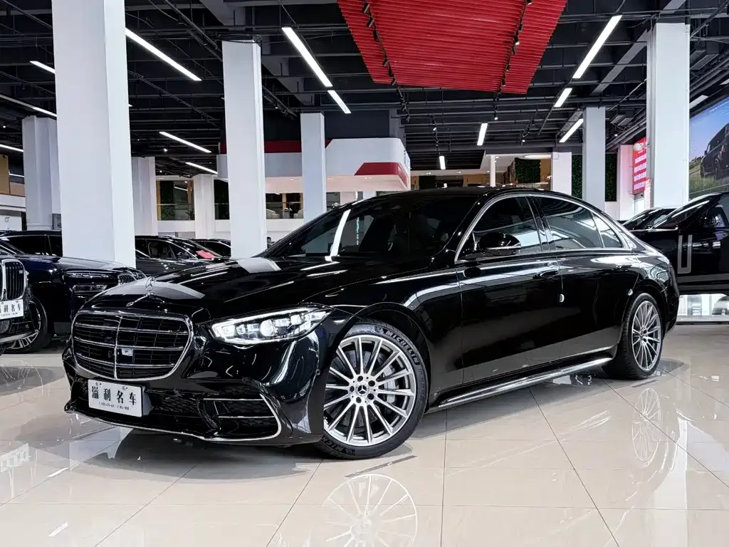 Mercedes-Benz S-Class — фото 1