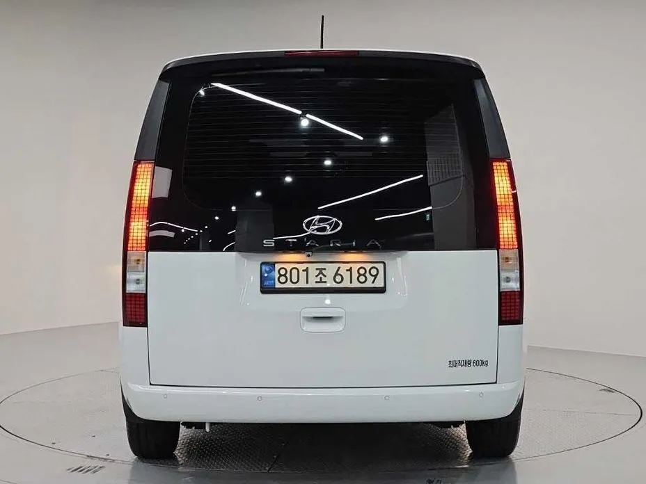 Hyundai Staria — фото 4