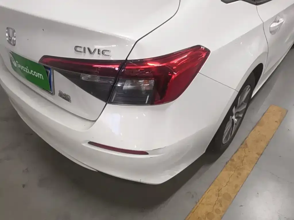 Honda Civic — фото 5