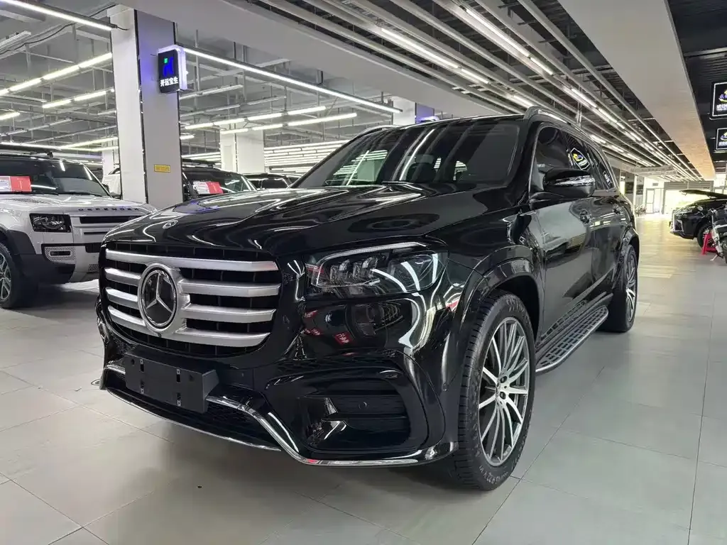 Mercedes-Benz GLS — фото 1