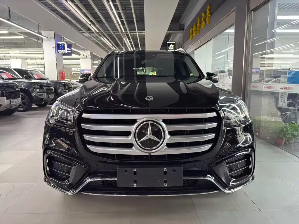 Mercedes-Benz GLS — фото 10