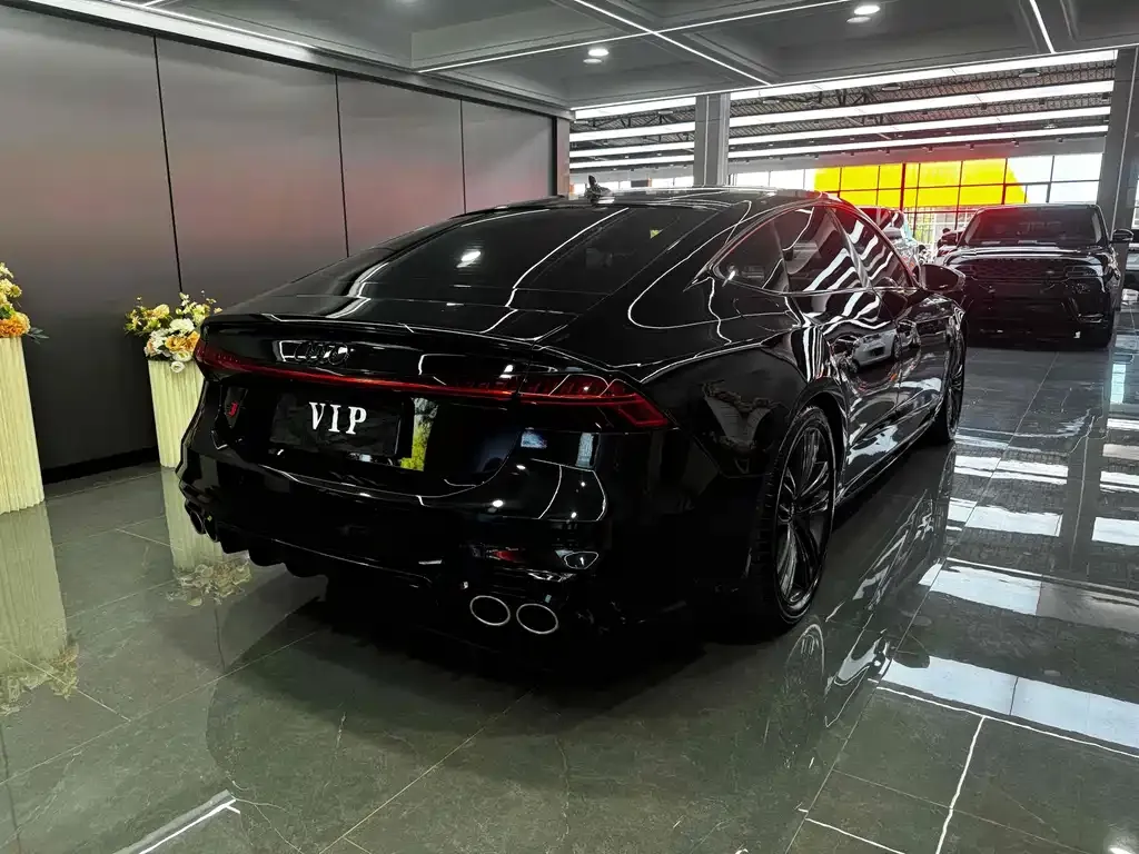Audi A7 — фото 5