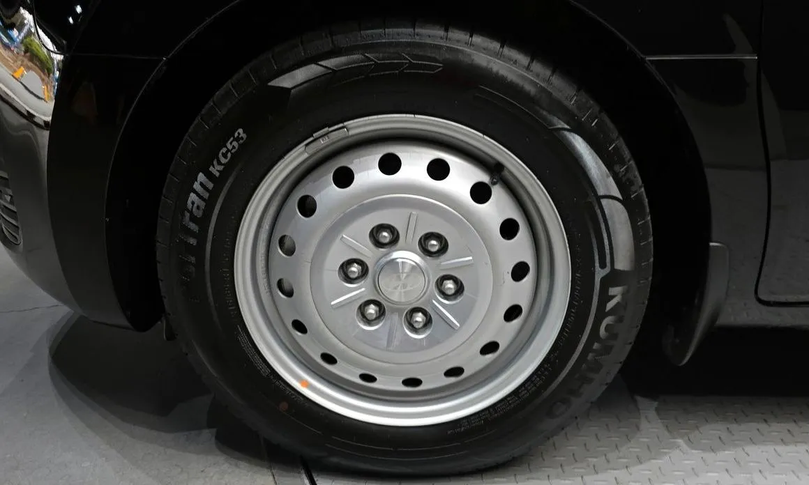 Hyundai Staria — фото 4