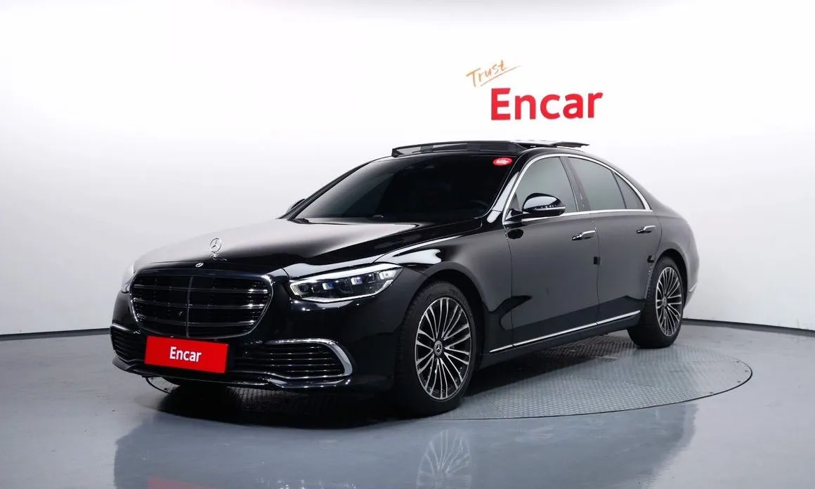 Mercedes-Benz S-Class — фото 1