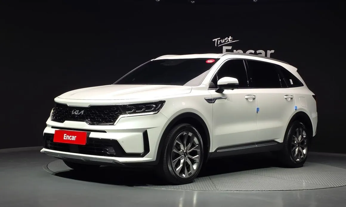 Kia Sorento — фото 1