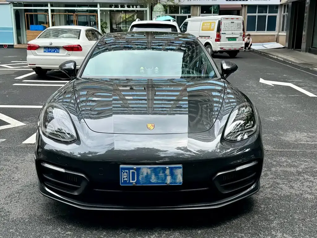 Porsche Panamera — фото 6