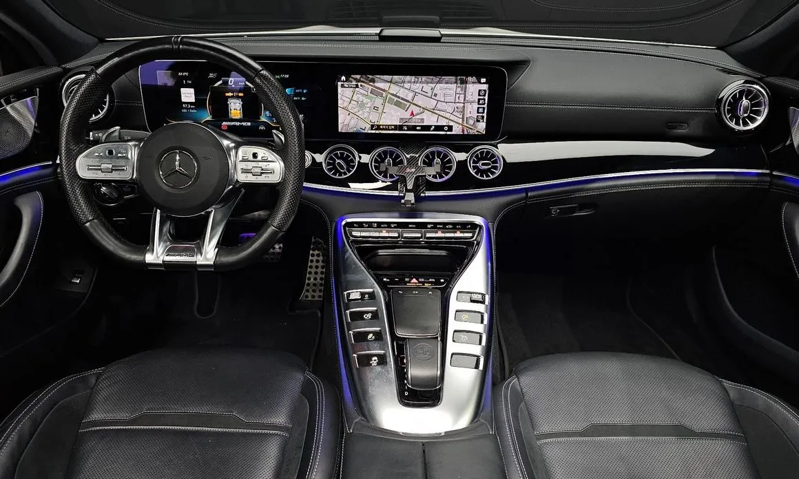 Mercedes-Benz AMG GT — фото 7