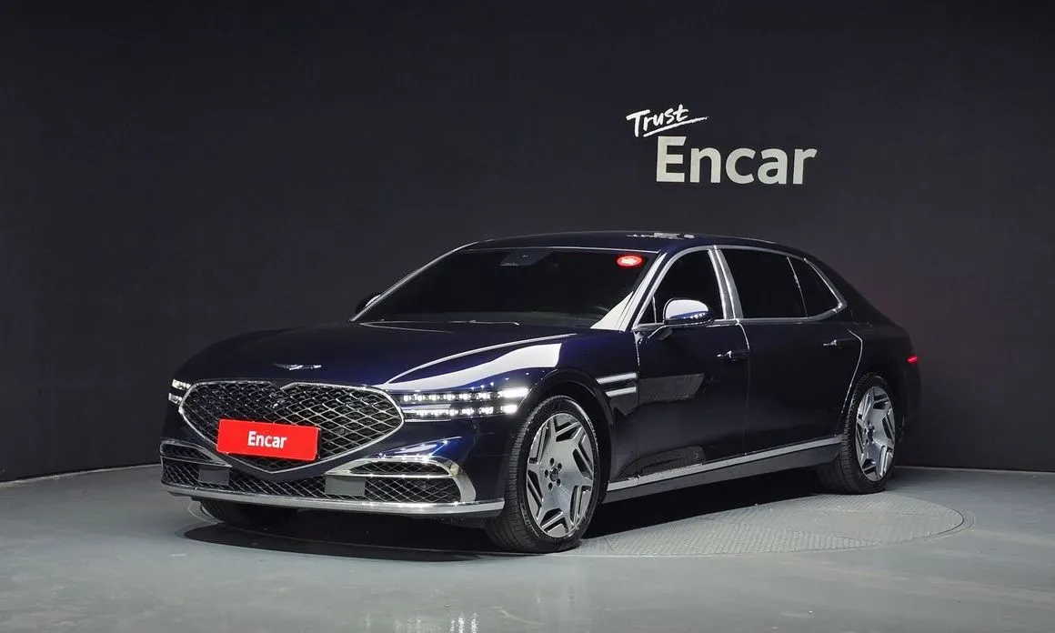 Genesis G90 — фото 1