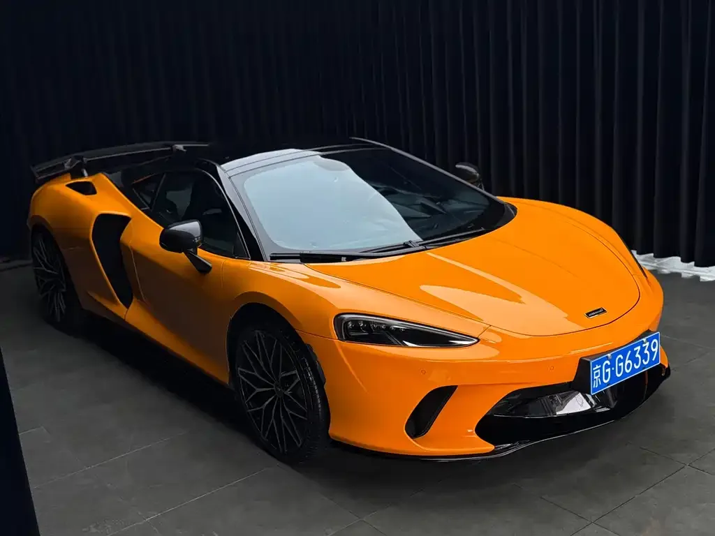 McLaren GT — фото 1