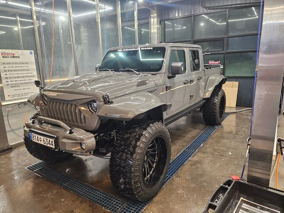 Jeep Gladiator — фото 9