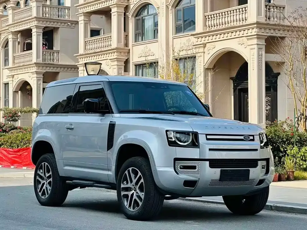 Land Rover Defender — фото 9