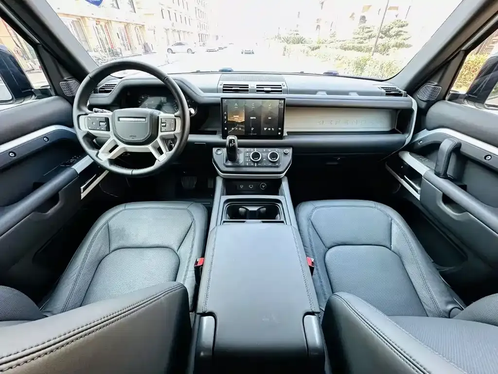 Land Rover Defender — фото 4