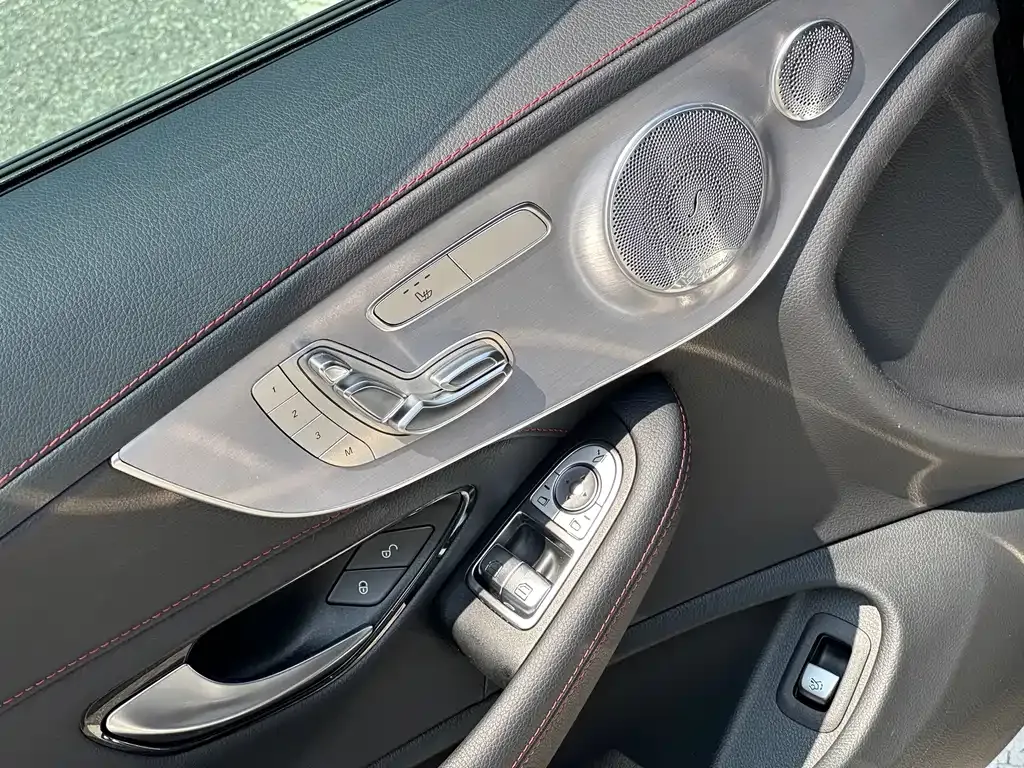 Mercedes-Benz C-Class AMG — фото 10